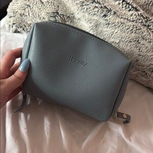Amazon Gray Cosmetic Bag with Structured Design